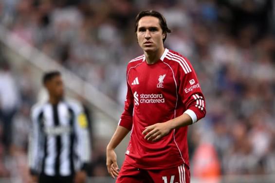 梅西激发球,迷欢呼,罗微笑鼓劲,米兰体育官网,米兰体育App,米兰体育直播,米兰体育登录,米兰体育娱乐